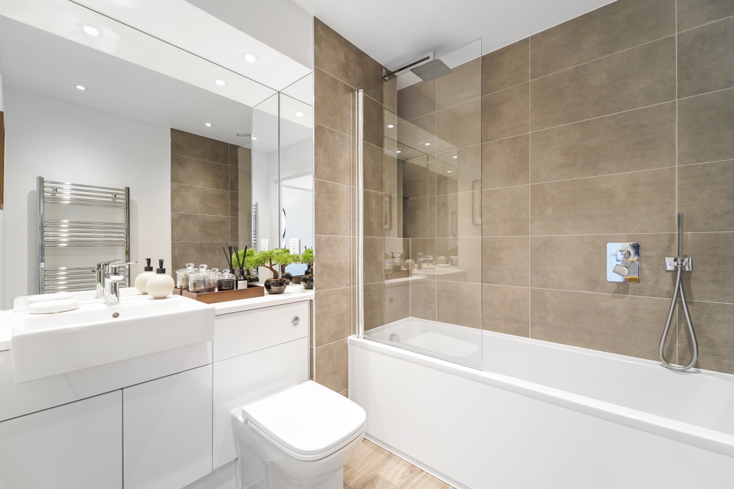 Sandown House, London Square, 124 High Street, Staines-upon-thames, Staines, TW18