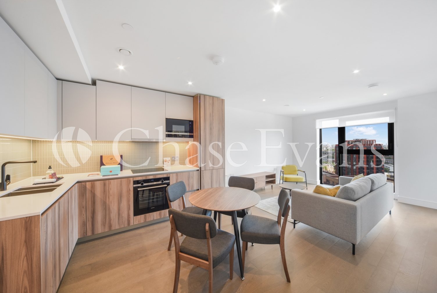 Hewson Way, Park & Sayer, Elephant And Castle, London, SE17 - Chase Evans