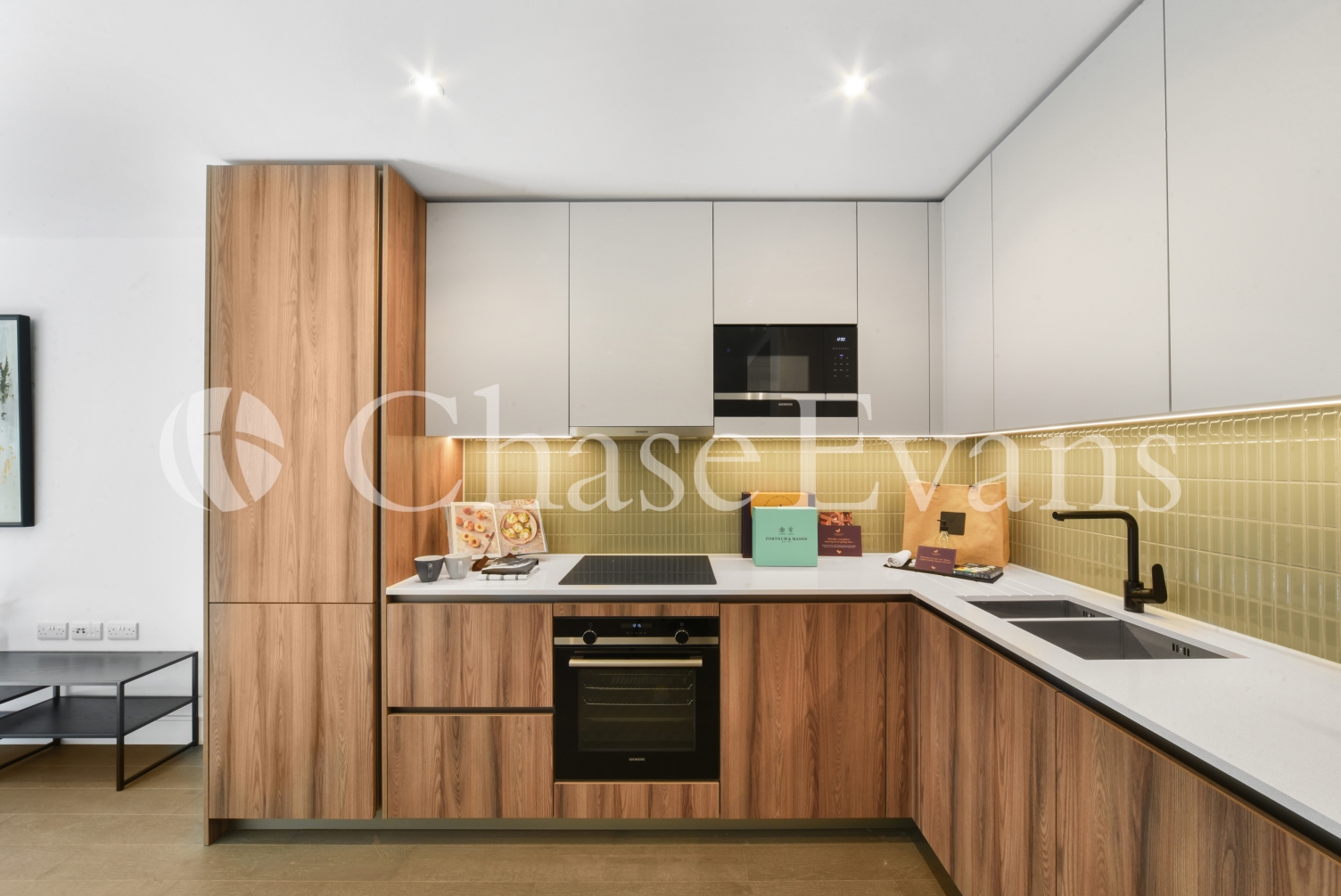Heygate Street, Park & Sayer, Elephant And Castle, London, SE17 - Chase Evans