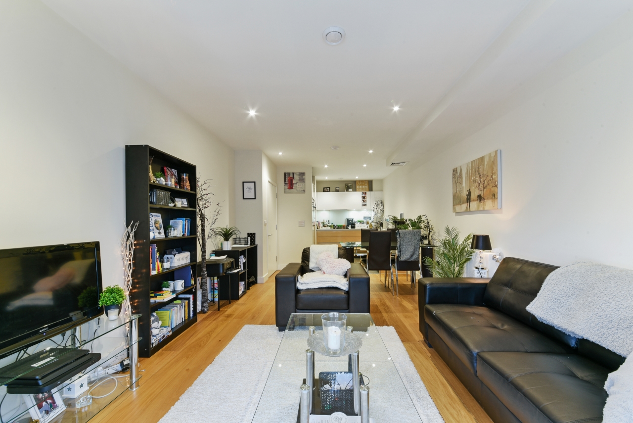 Landmann Point, 6 Peartree Way, Greenwich Millennium Village, Greenwich, SE10