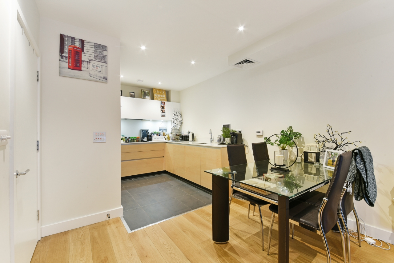 Landmann Point, 6 Peartree Way, Greenwich Millennium Village, Greenwich, SE10