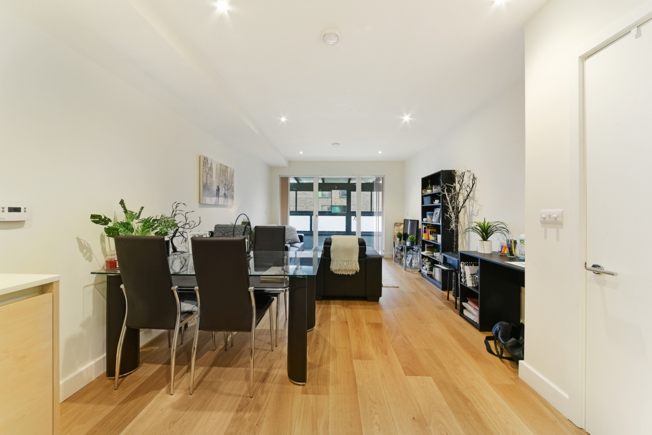 Landmann Point, 6 Peartree Way, Greenwich Millennium Village, Greenwich, SE10
