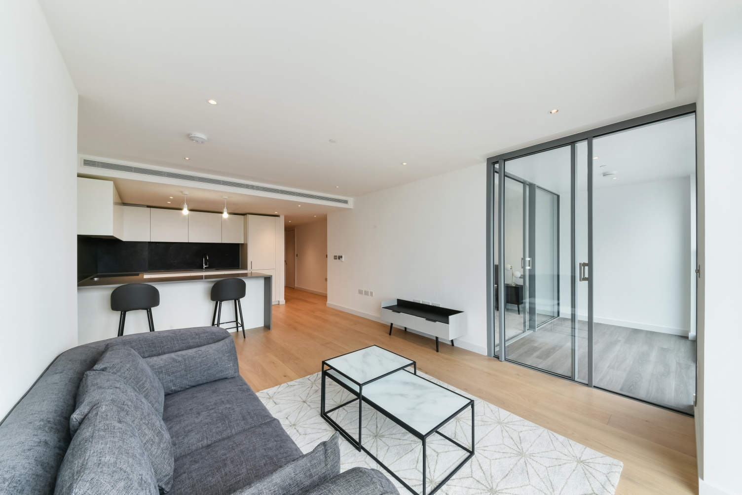 Landmark Pinnacle, 10 Marsh Wall, Canary Wharf, London, E14 - Chase Evans