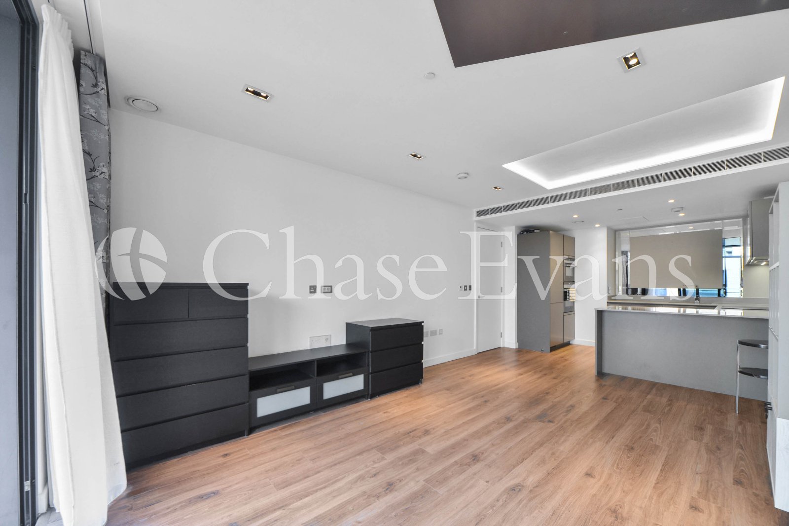Cashmere House, Goodman's Fields, Leman Street, Aldgate, London, E1 - Chase Evans