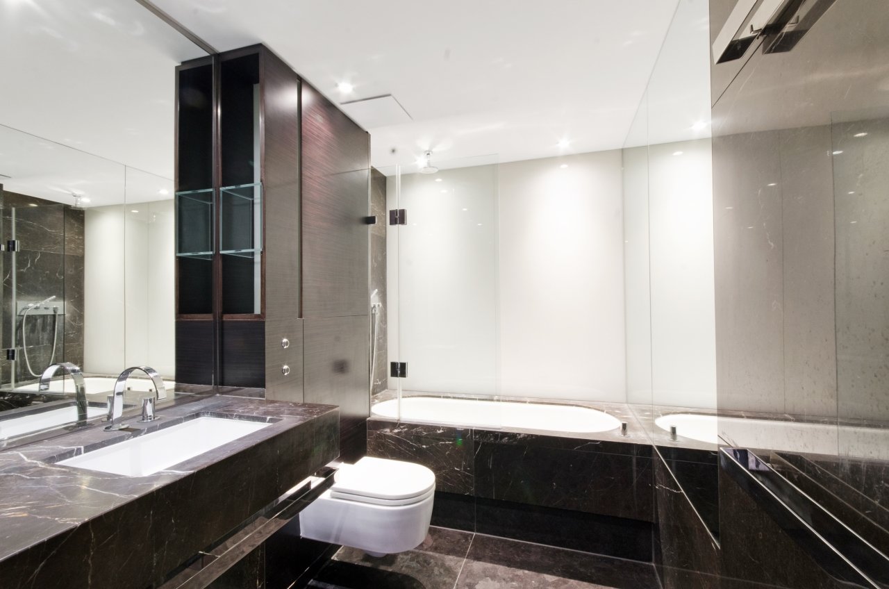 Pan Peninsula Square, Canary Wharf, London, E14