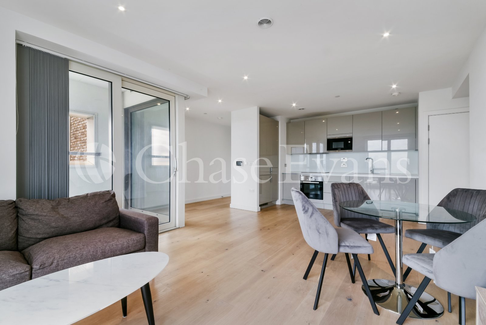Walworth Road, Elephant Park, Elephant and Castle, London, SE17 - Chase Evans