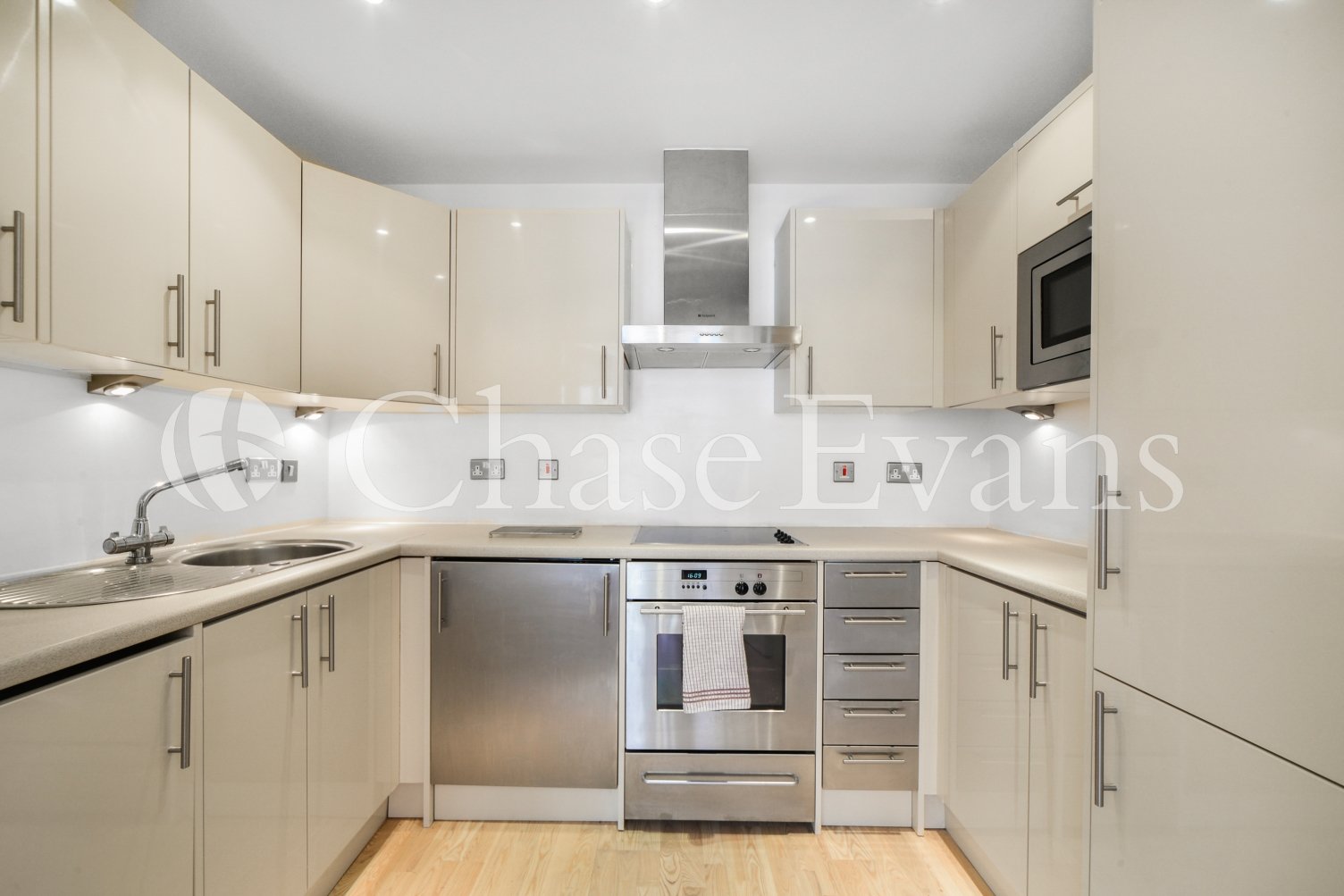 Horizon Building, Hertsmere Road, Canary Wharf, London, E14