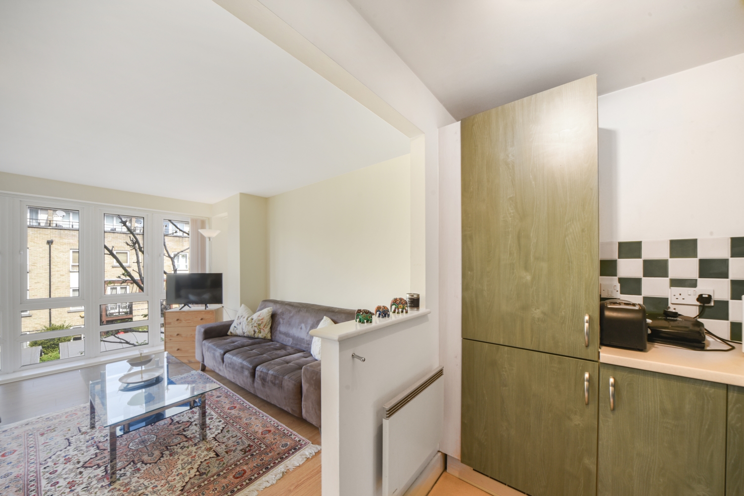 St Davids Square, Docklands, London, E14