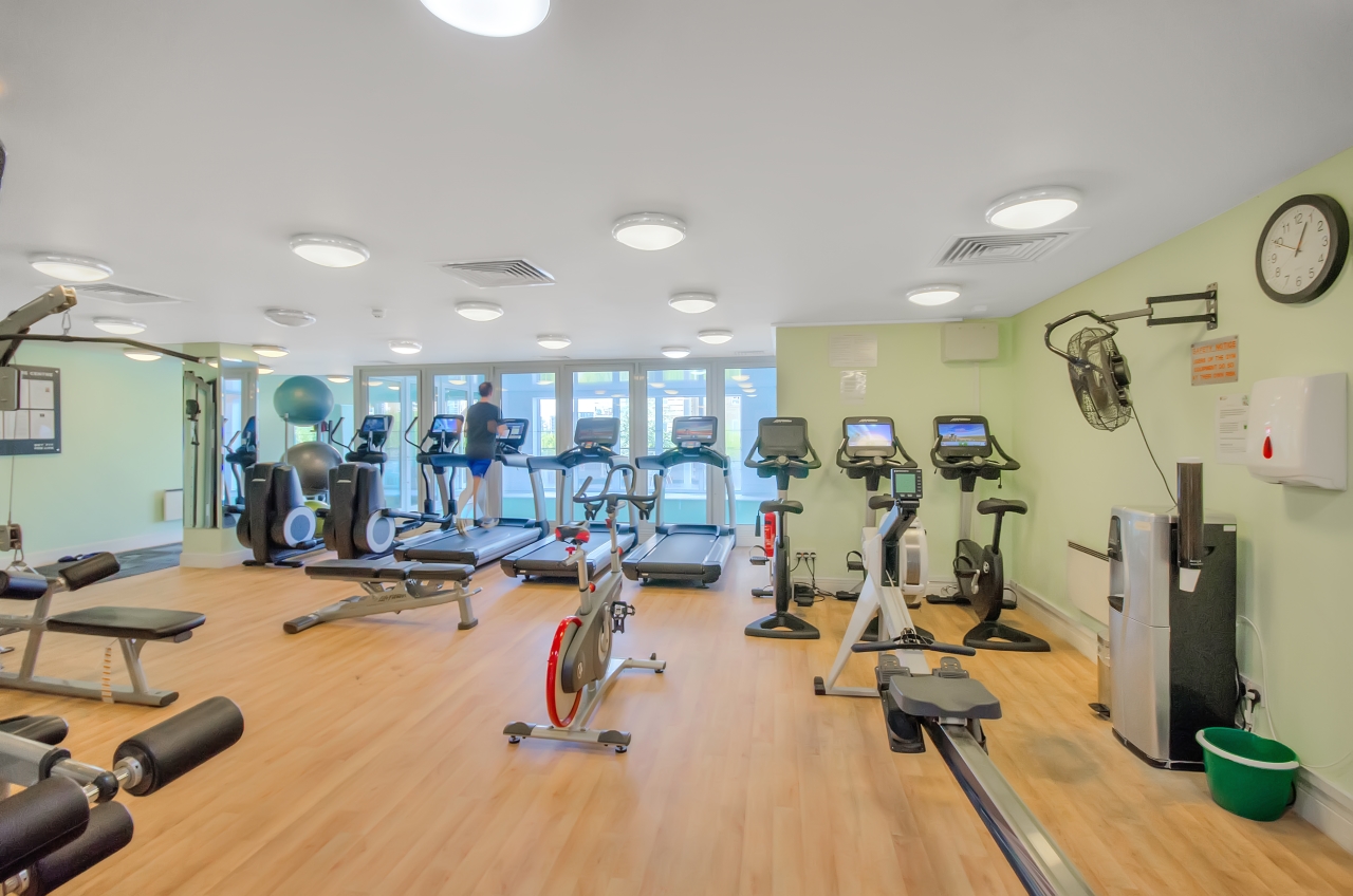 St Davids Square, Docklands, London, E14