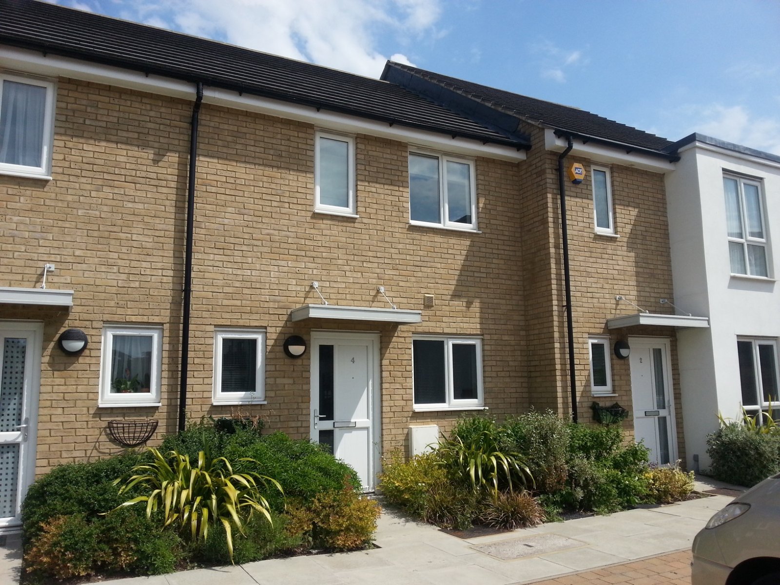 Evergreen Drive, West Drayton, UB7