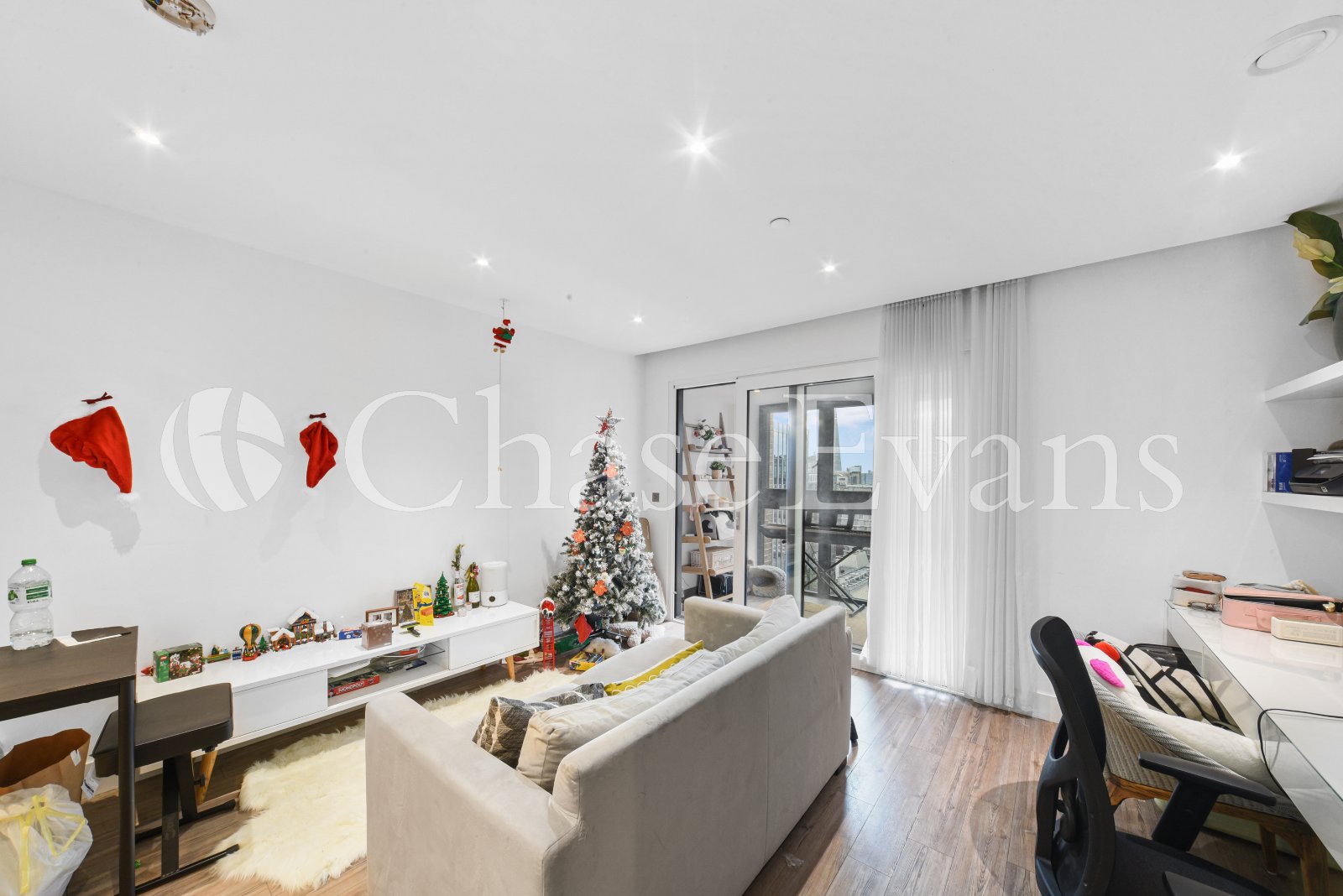 New Drum Street, Aldgate, London, E1 - Chase Evans