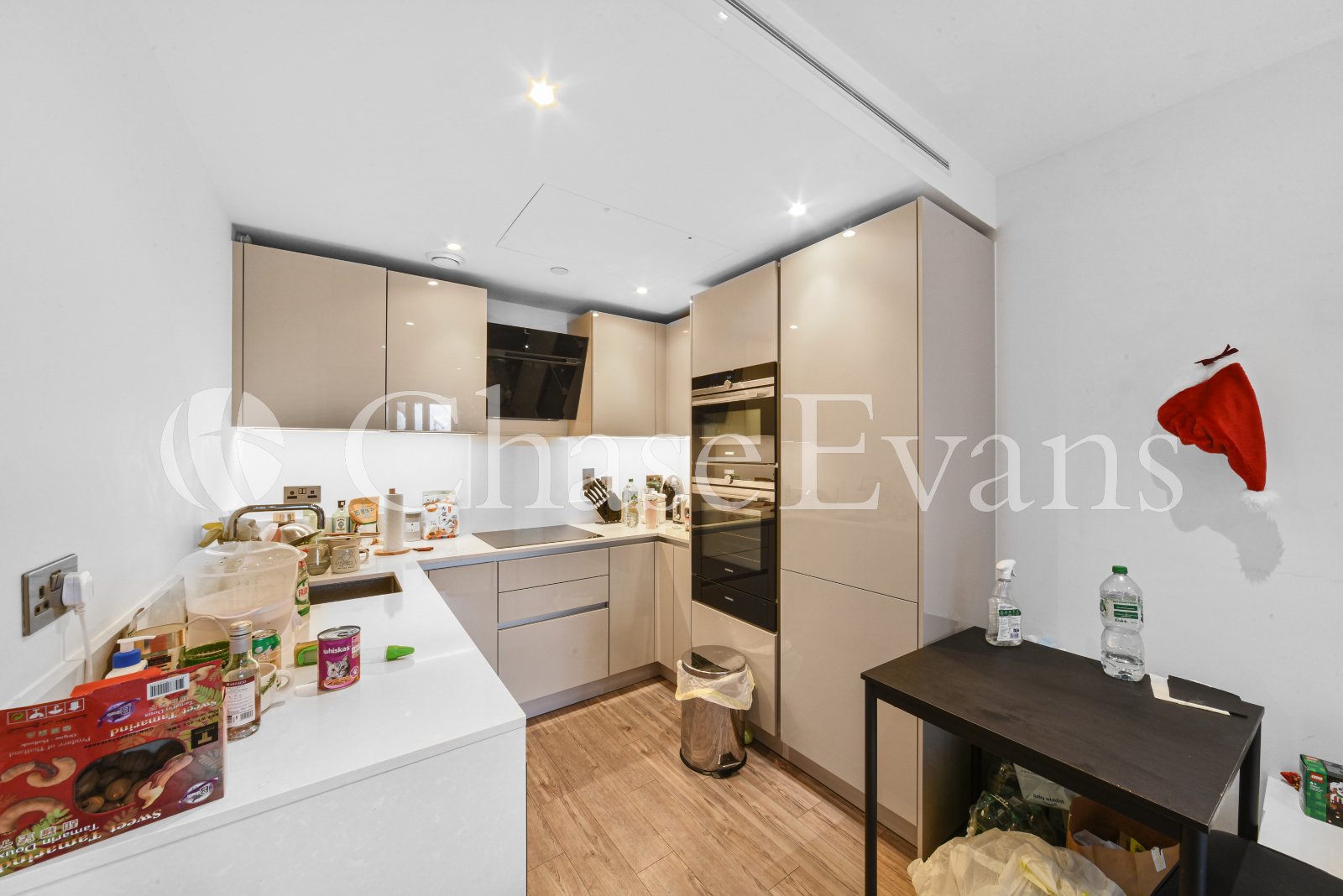 New Drum Street, Aldgate, London, E1 - Chase Evans