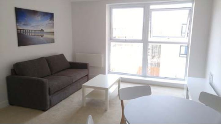 Skylark House, Kennet Island, Reading, RG2 - Chase Evans