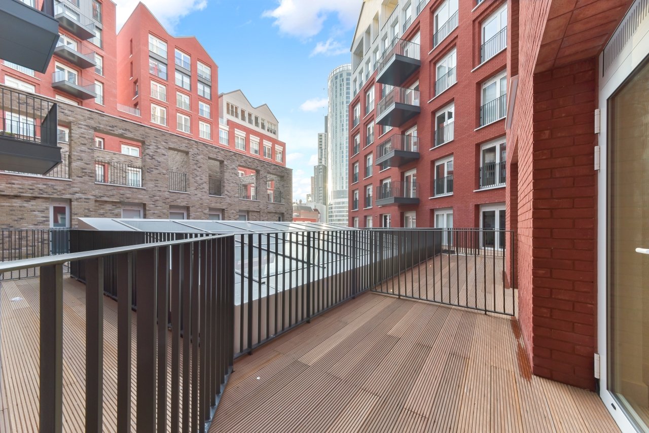 Exchange Gardens, Vauxhall, London, SW8