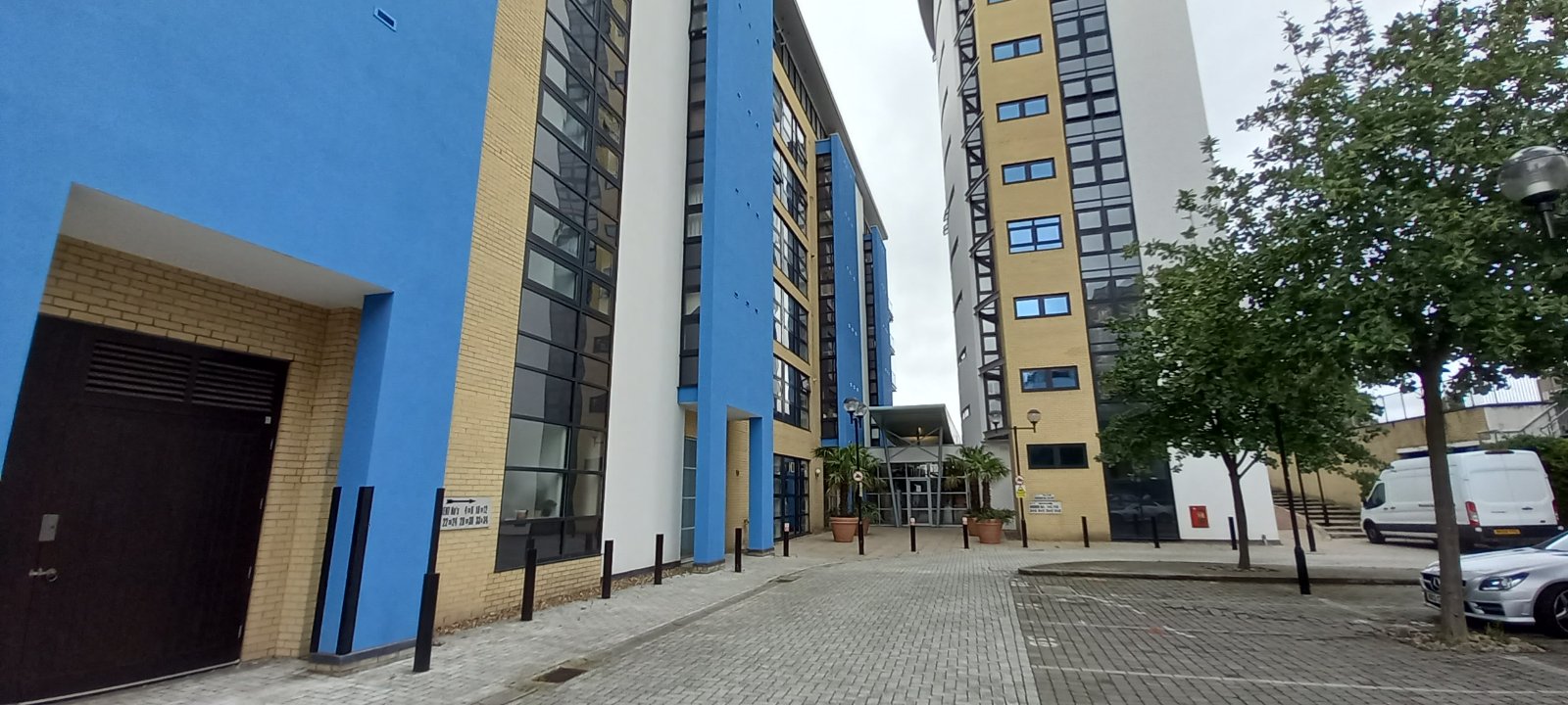 Westferry Road, Isle Of Dogs, London, E14 - Chase Evans