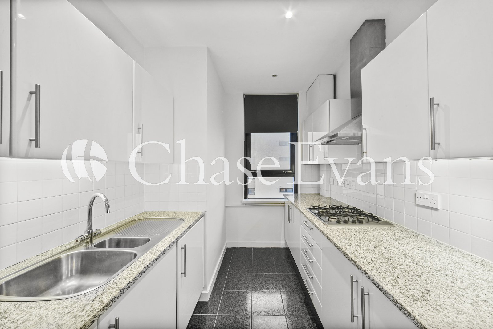 Ocean Wharf, 60 Westferry Road, Isle Of Dogs, London, E14 - Chase Evans