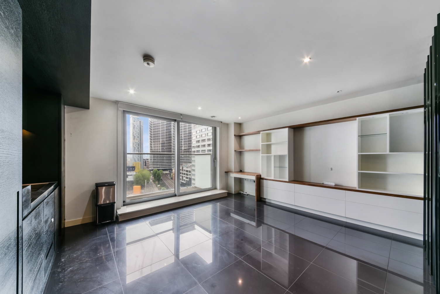 West Tower, 1 Pan Peninsula, Canary Wharf, London, E14 - Chase Evans