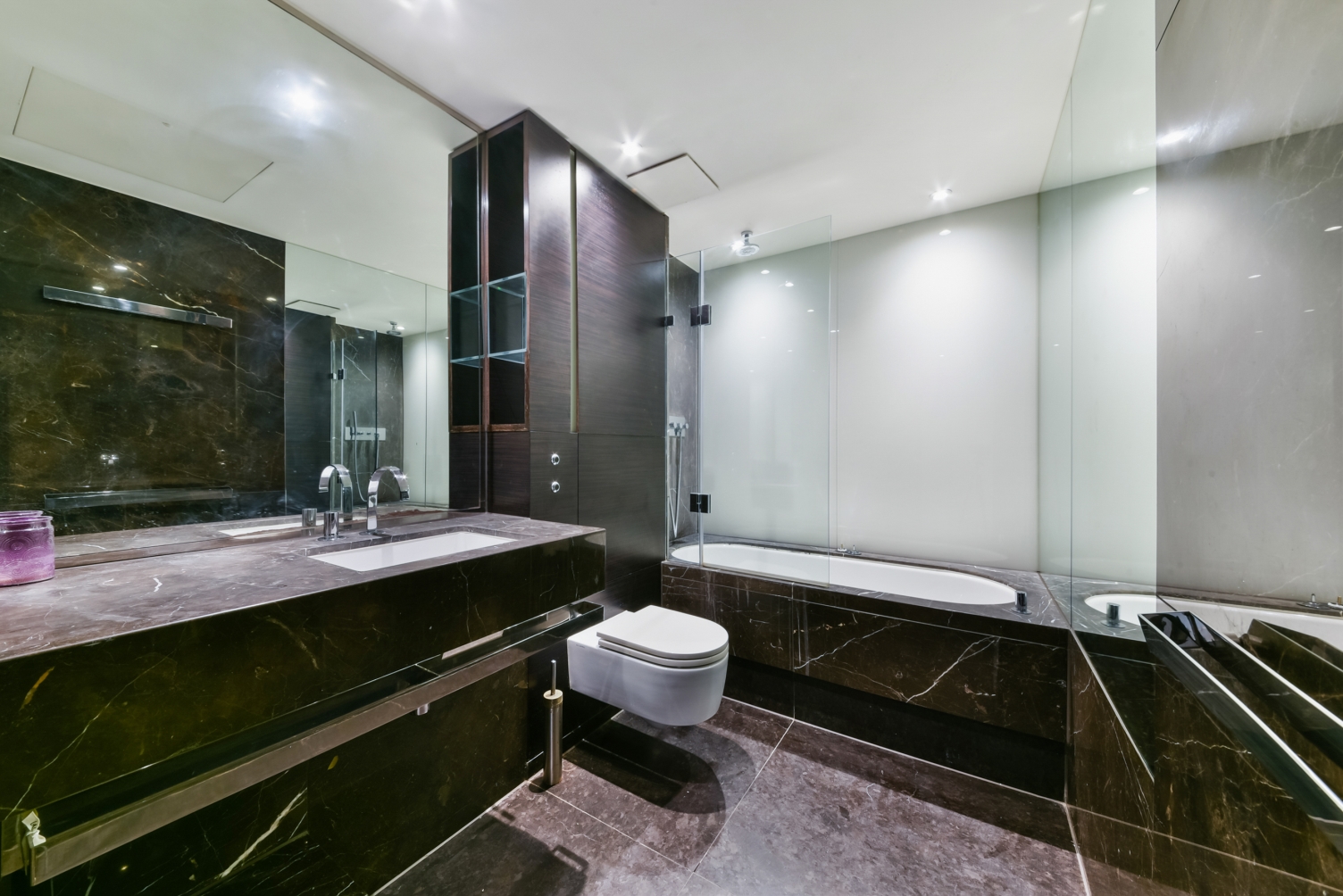 West Tower, 1 Pan Peninsula, Canary Wharf, London, E14