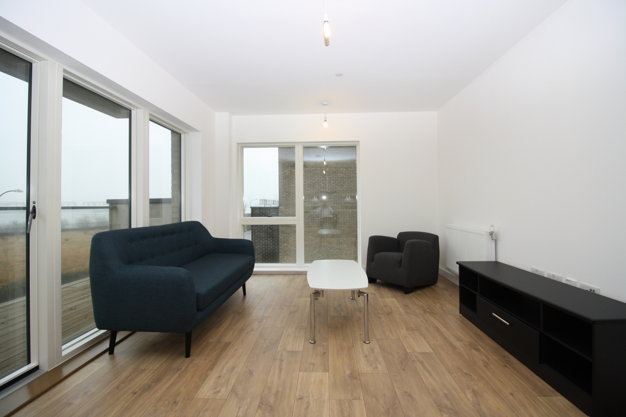 Magellan Boulevard, Royal Dockside, Royal Docks, London, E16 - Chase Evans