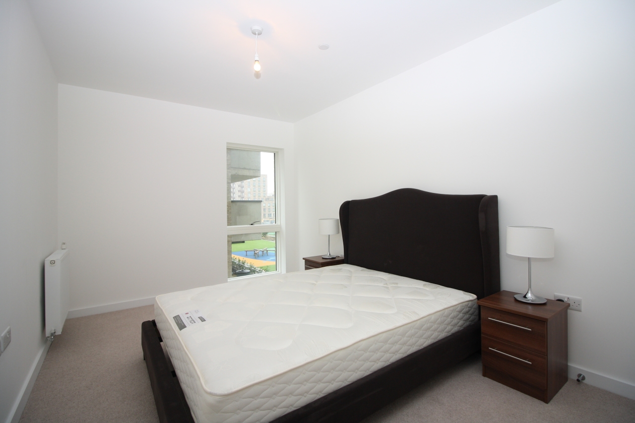 Magellan Boulevard, Royal Dockside, Royal Docks, London, E16 - Chase Evans