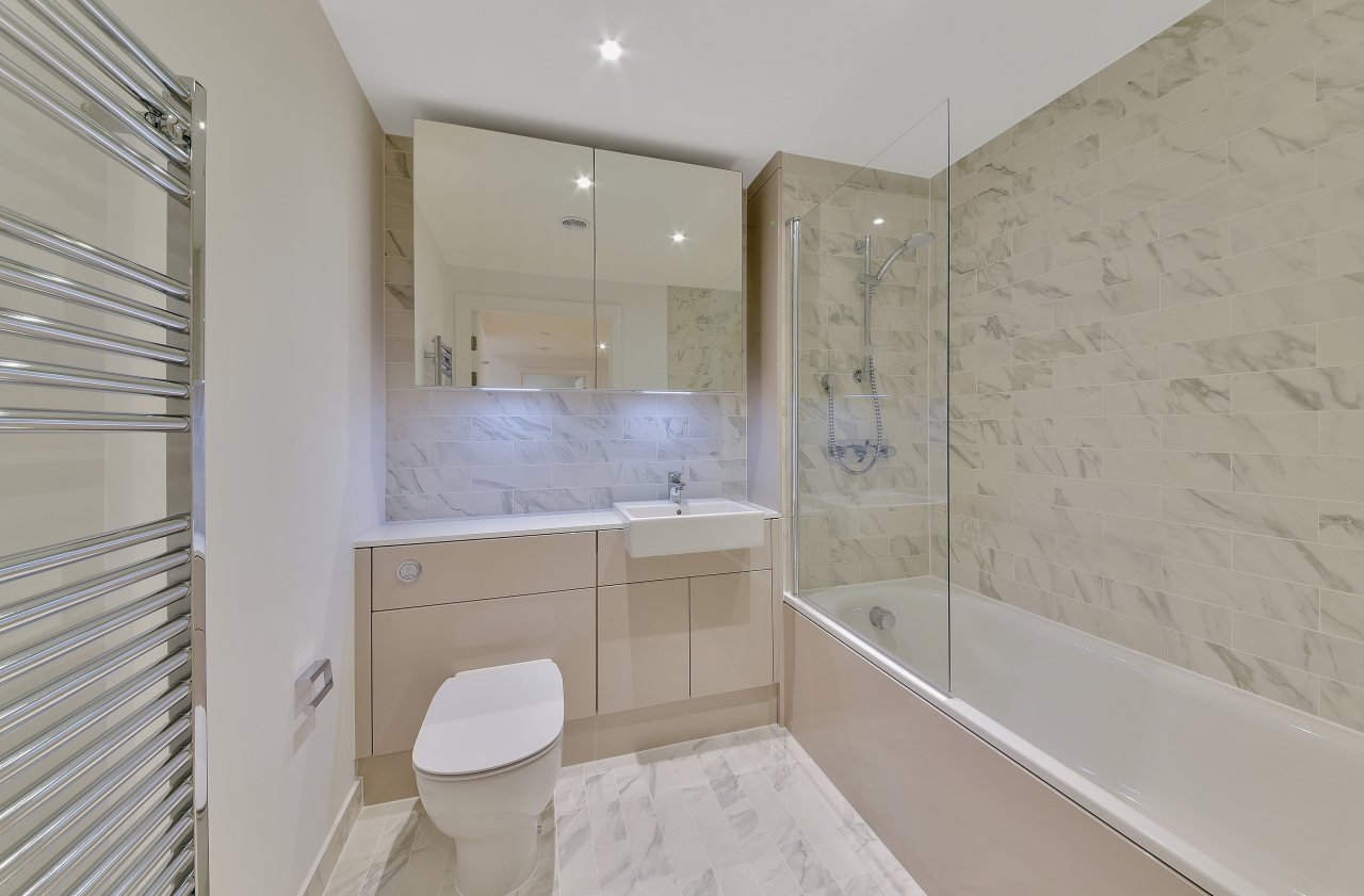 Walworth Square, Elephant & Castle, London, SE17