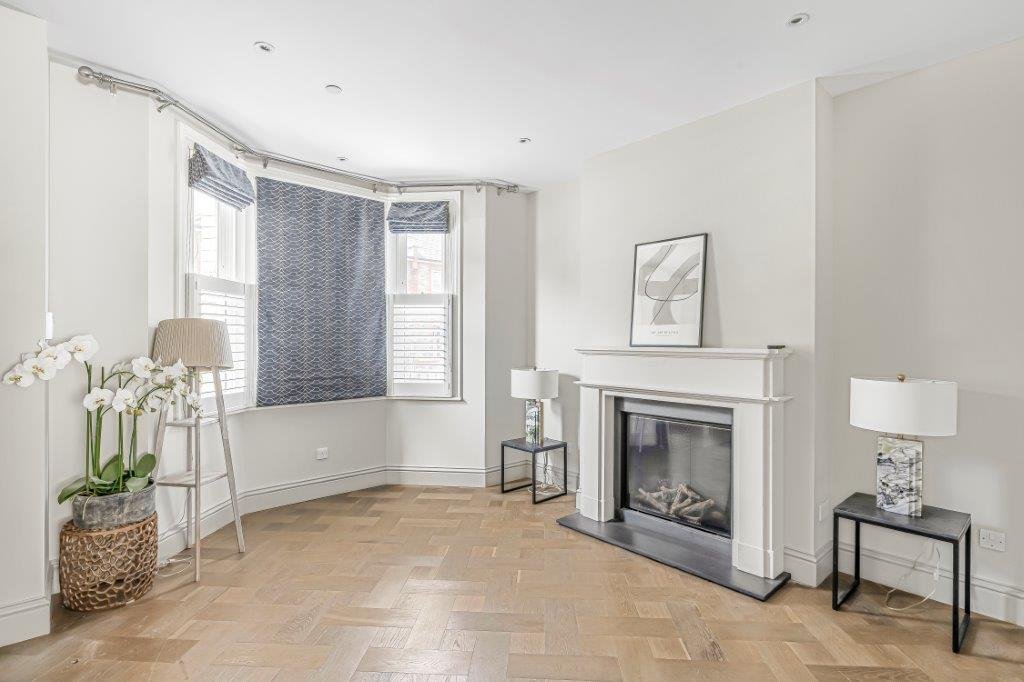 16 Ackmer Road, Parsons Green, London, SW6 - Chase Evans