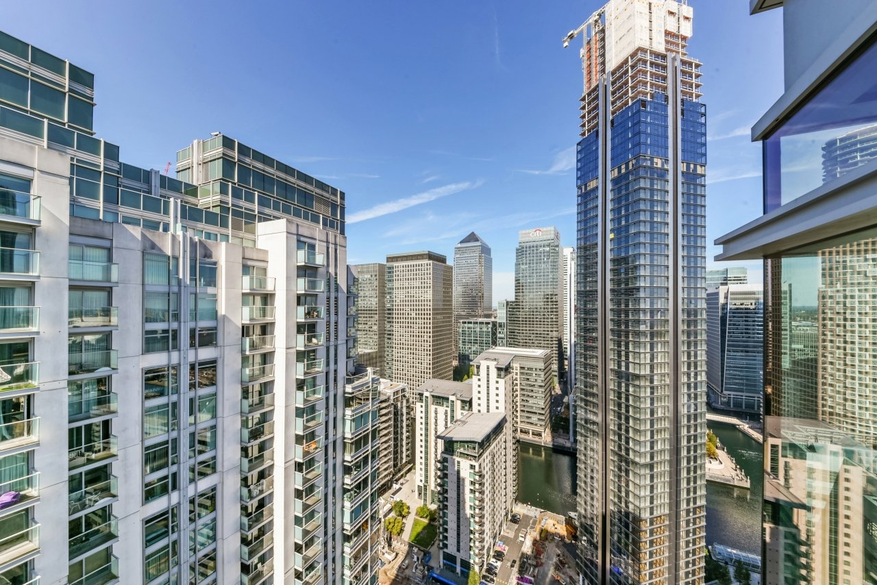 Pan Peninsula Square, Canary Wharf, London, E14