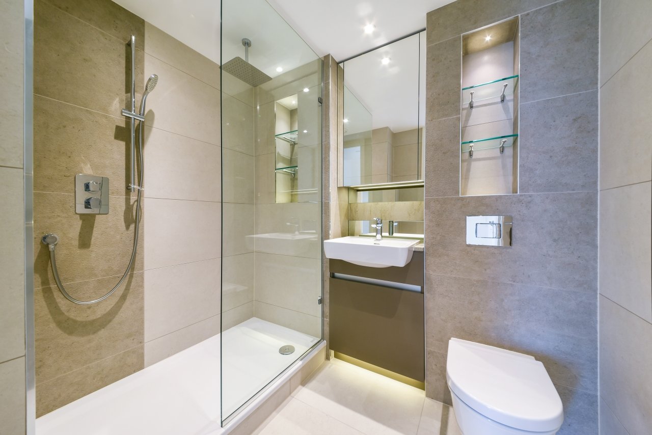 Hampton Apartments, Royal Arsenal Riverside, Duke Of Wellington Street, Woolwich, London, SE18