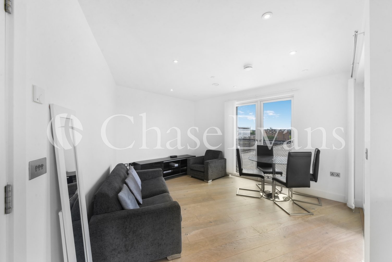 Wenlock Road, Islington, London, N1 - Chase Evans