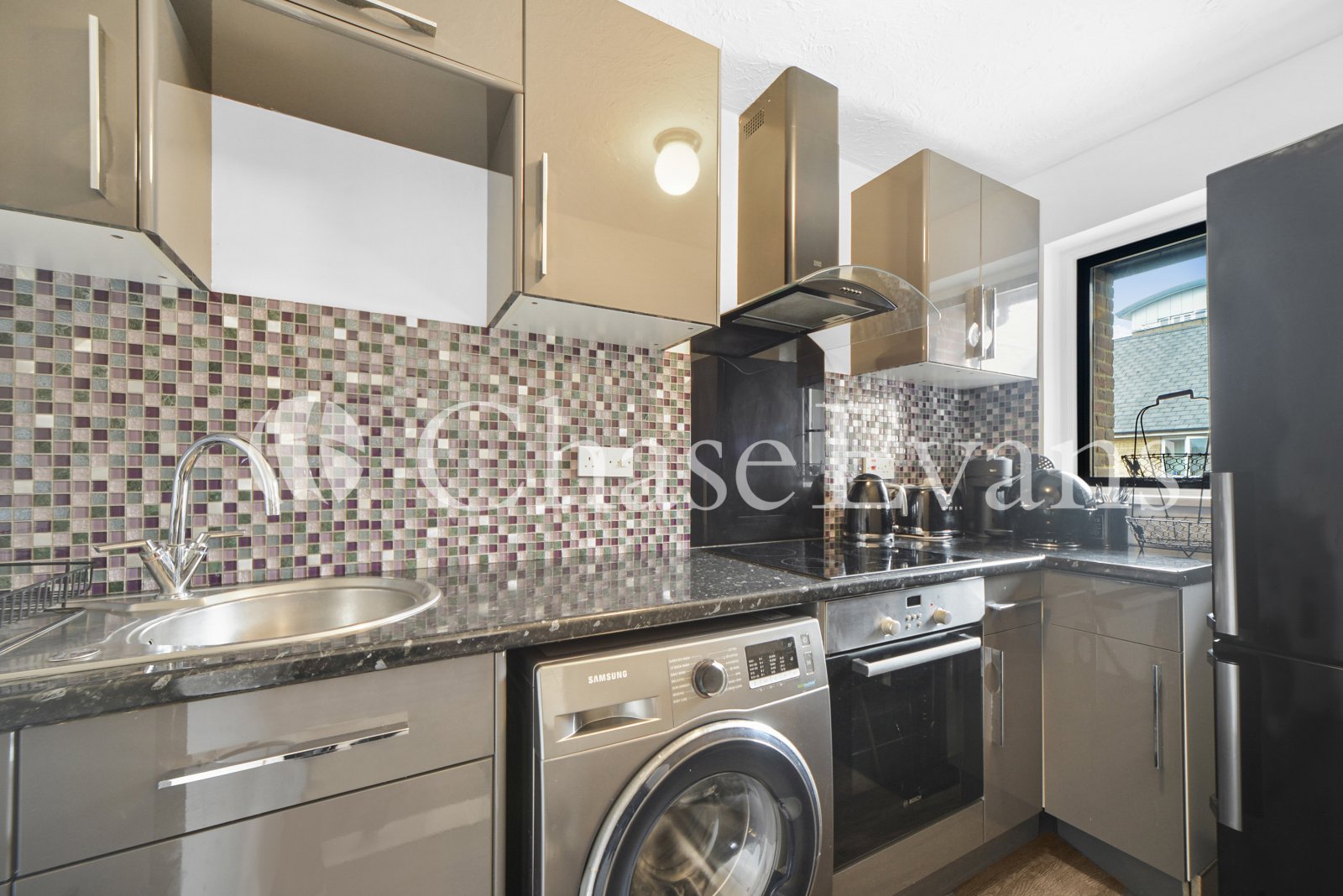 Manchester Road, Isle Of Dogs, London, E14 - Chase Evans