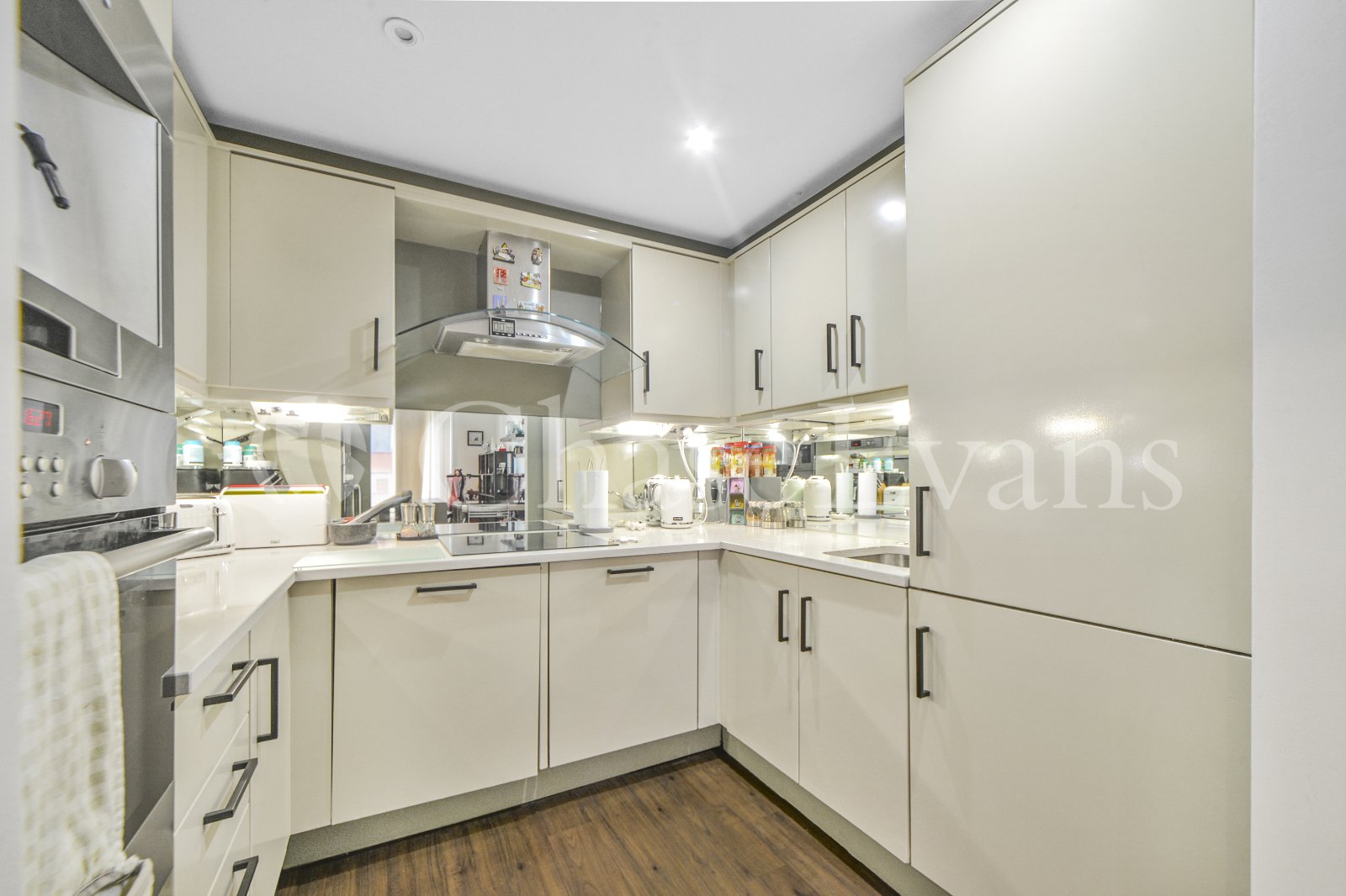 Western Gateway, Royal Docks, London, E16