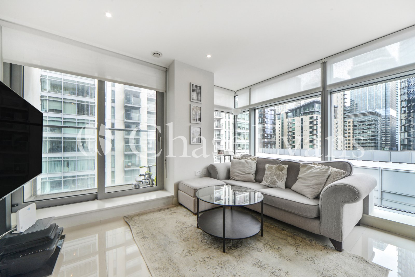 East Tower, Pan Peninsula Square, Canary Wharf, London, E14 - Chase Evans