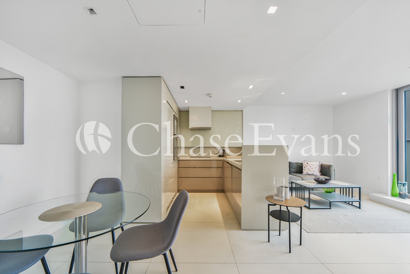 Pan Peninsula, Canary Wharf, London, E14