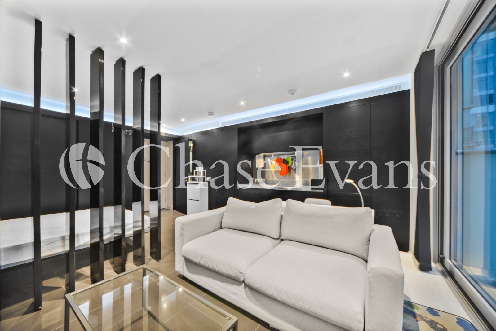 East Tower, Pan Peninsula Square, Canary Wharf, London, E14 - Chase Evans