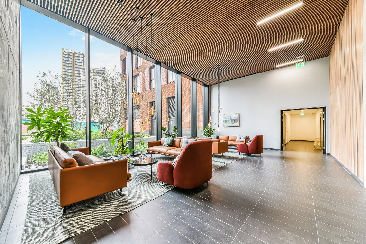 Walworth Road, Elephant & Castle, London, SE17