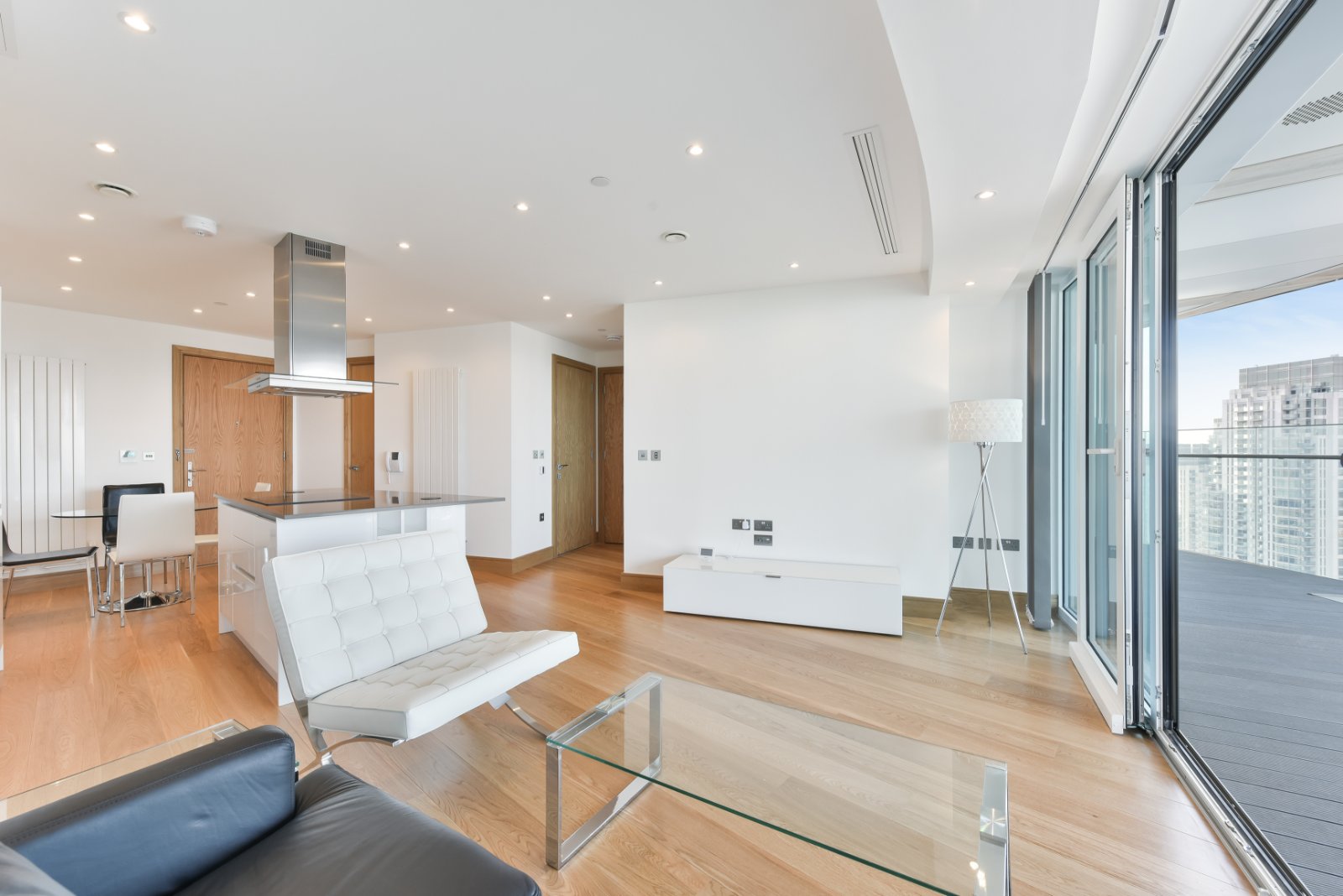 Arena Tower, Crossharbour Plaza, Canary Wharf, E14 - Chase Evans