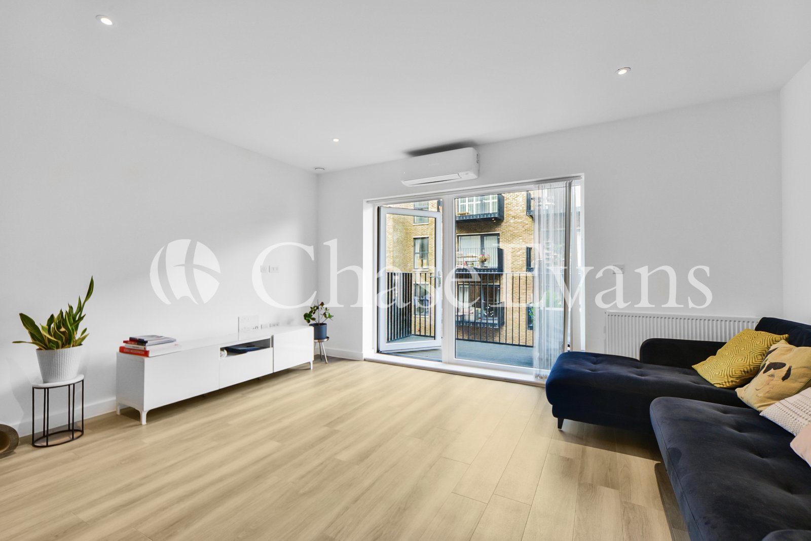 Searles Court, Rolfe Terrace, Woolwich, London, SE18 - Chase Evans