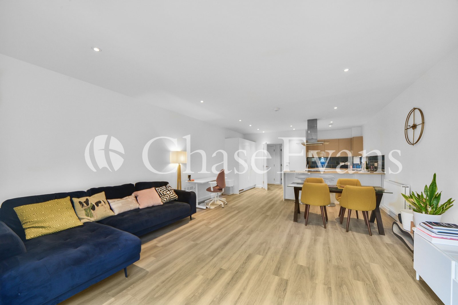 Searles Court, Rolfe Terrace, Woolwich, London, SE18 - Chase Evans