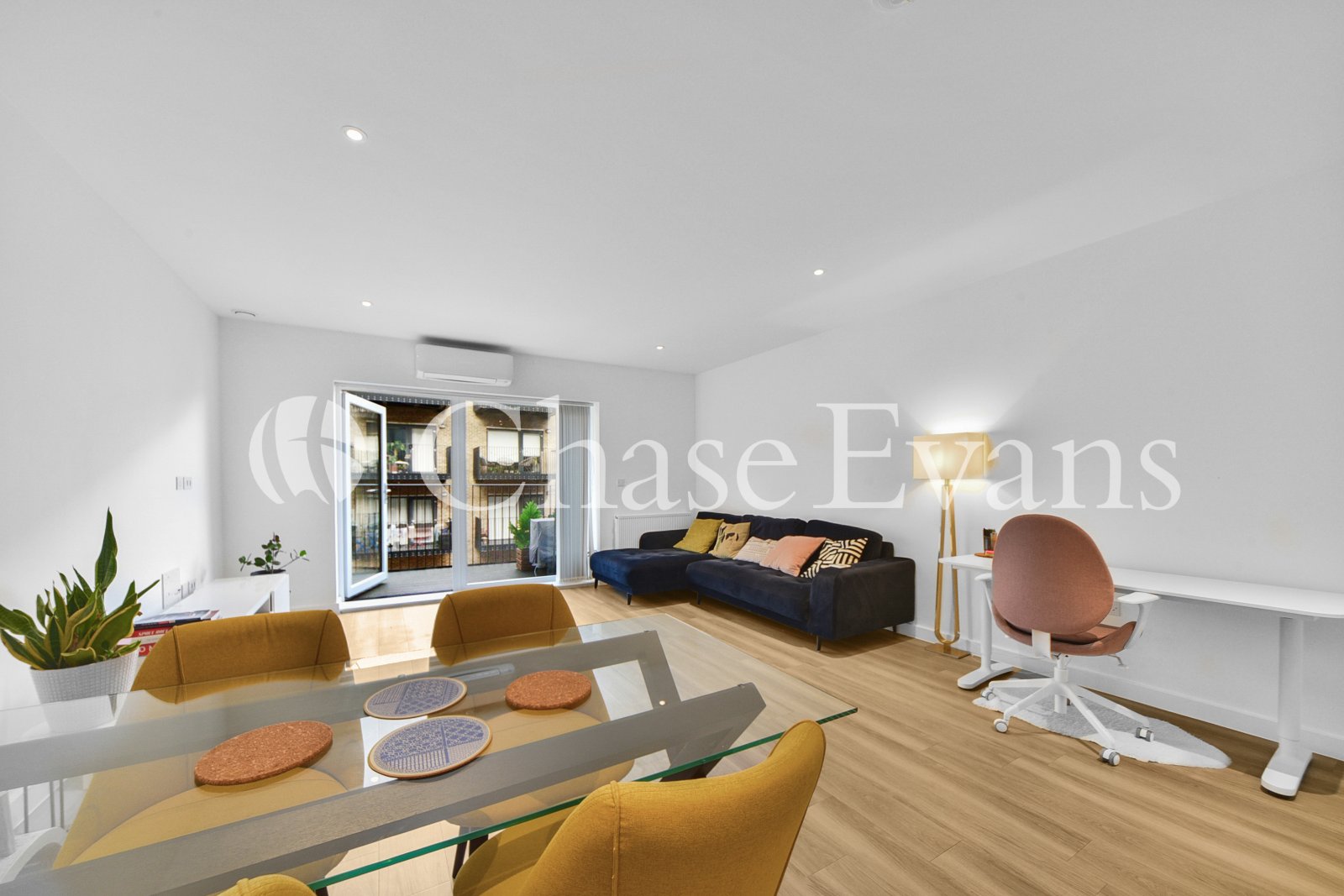 Searles Court, Rolfe Terrace, Woolwich, London, SE18 - Chase Evans