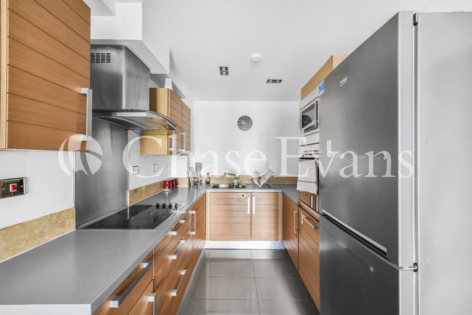 City Tower, Limeharbour, Isle Of Dogs, London, E14 - Chase Evans