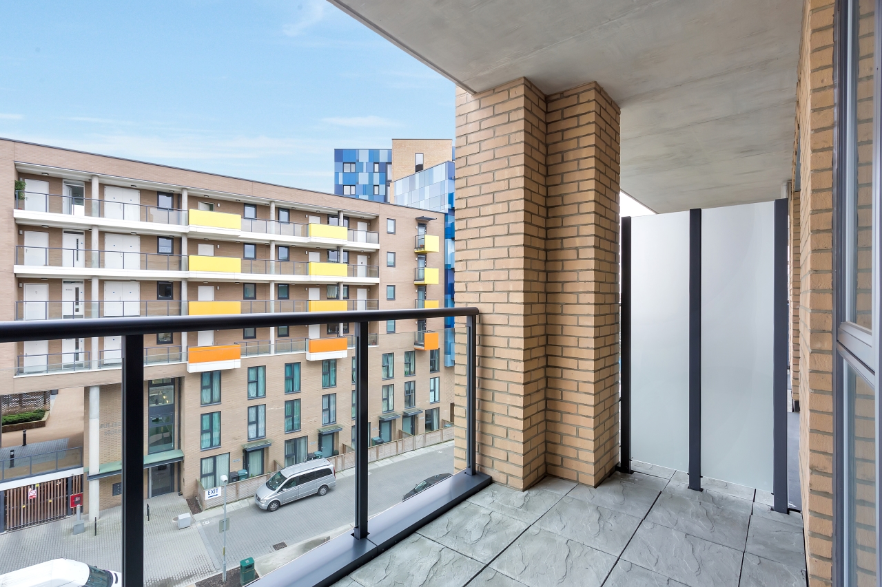 Centenary Heights, Larkwood Avenue, Greenwich, London, SE10