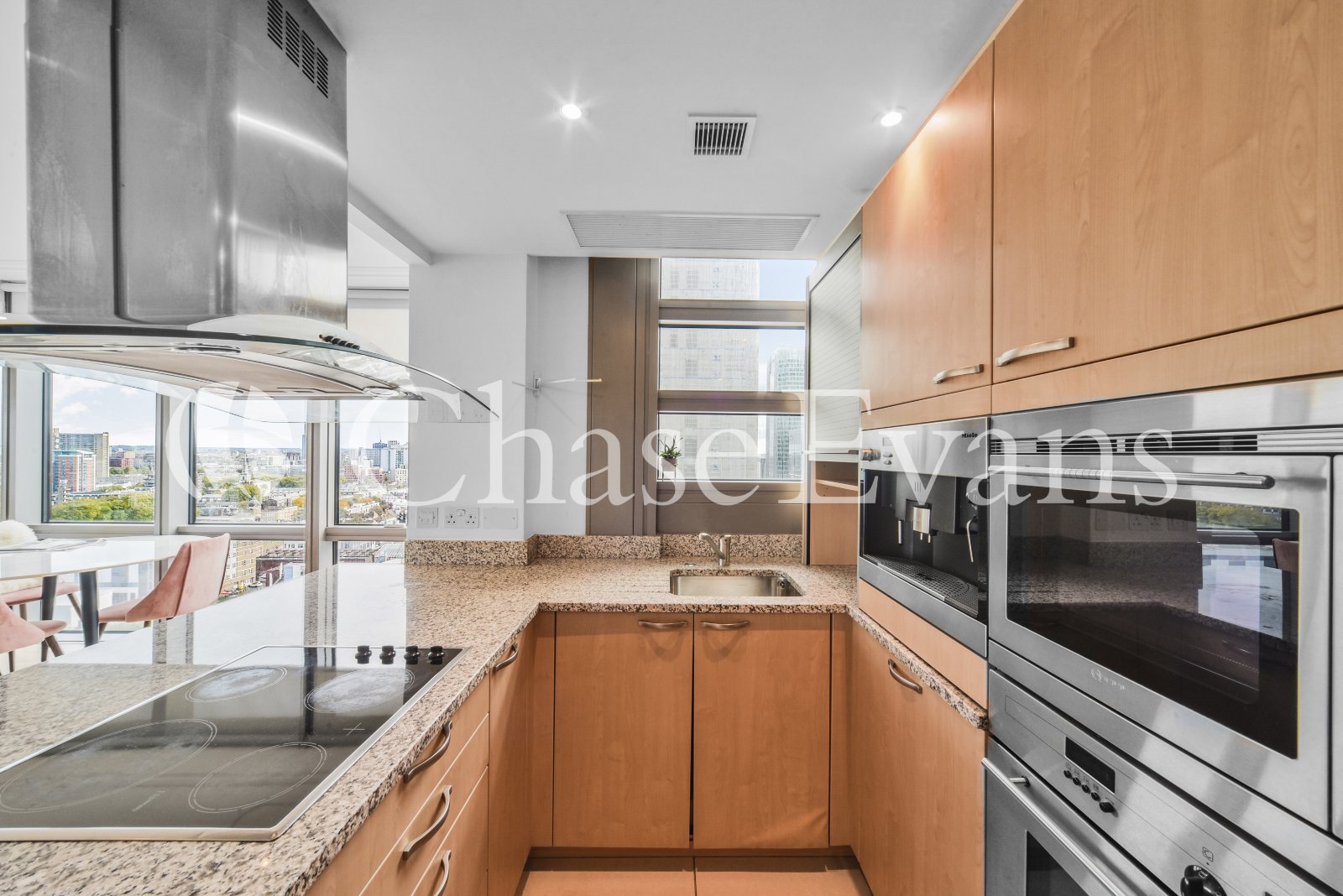 Hertsmere Road, Canary Wharf, London, E14 - Chase Evans