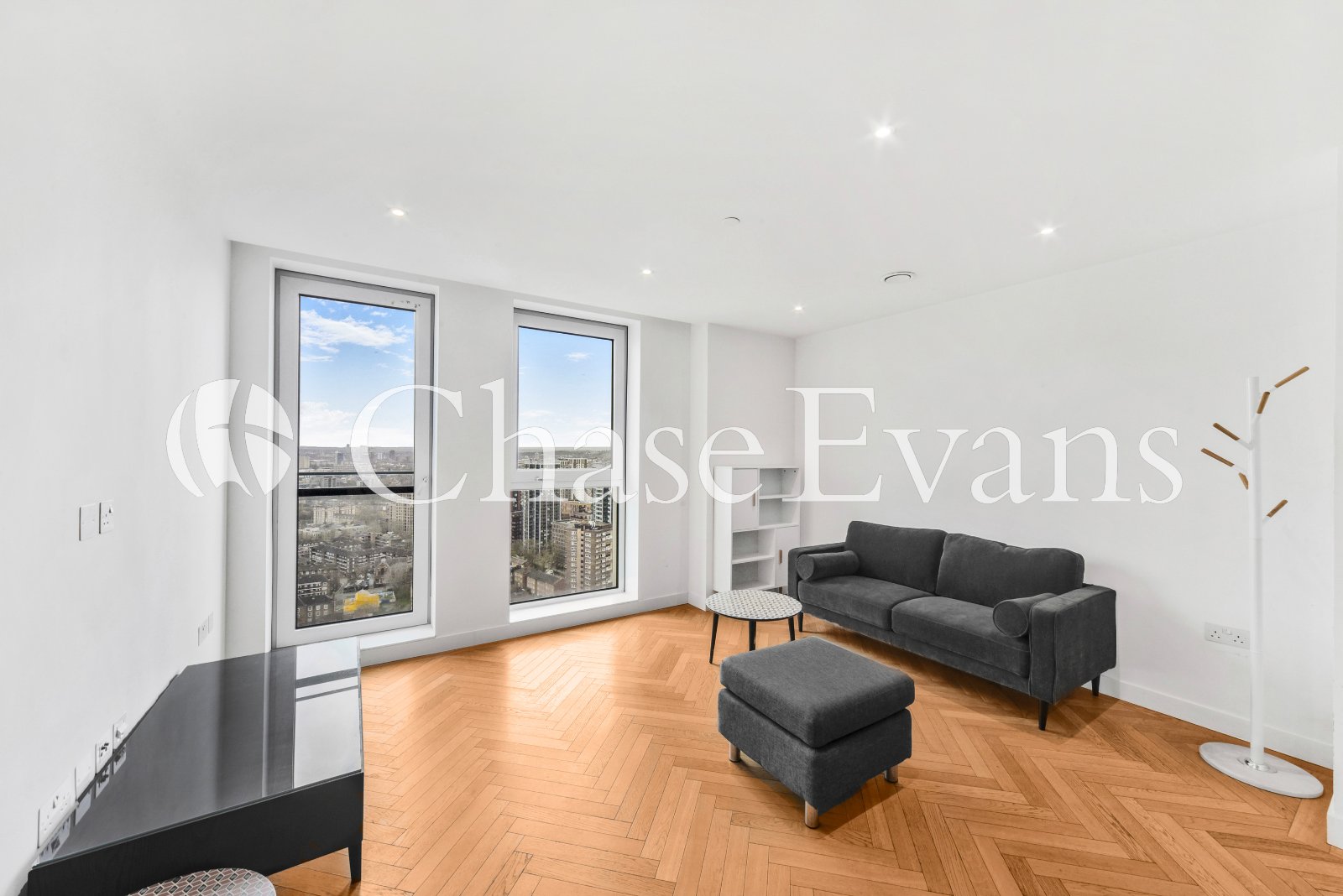 Two Fifty One, 251 Southwark Bridge Road, Southwark, London, SE1