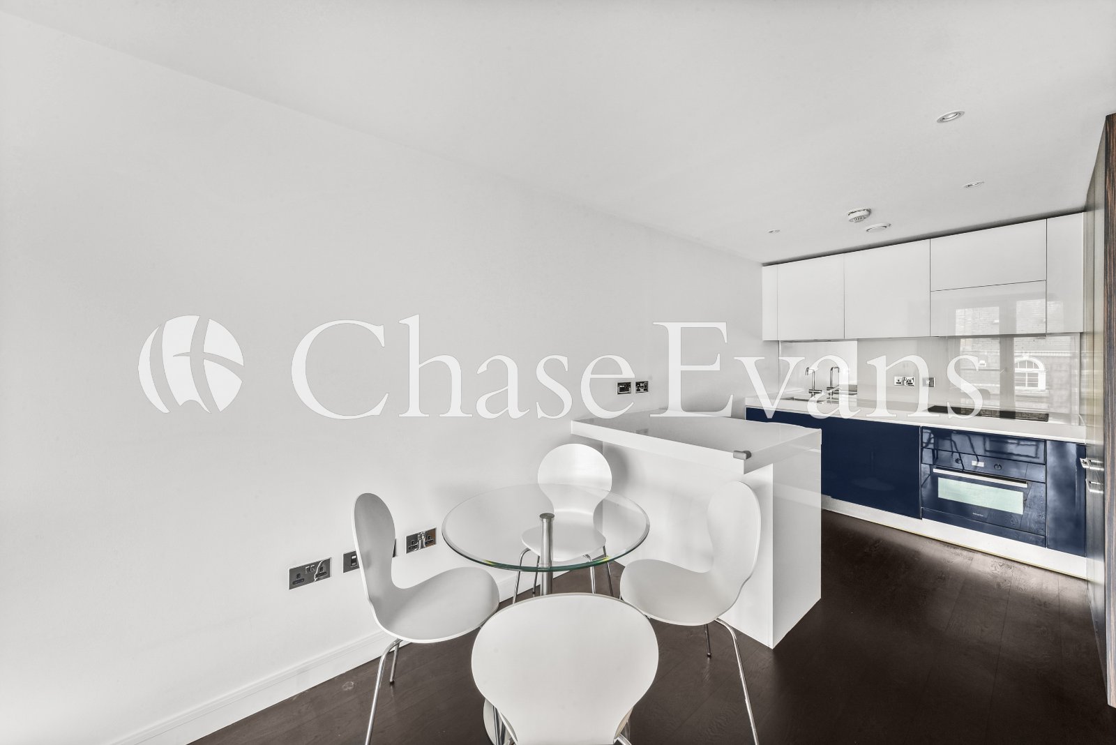 Gatliff Road, Grosvenor Waterside, Chelsea, London, SW1W - Chase Evans