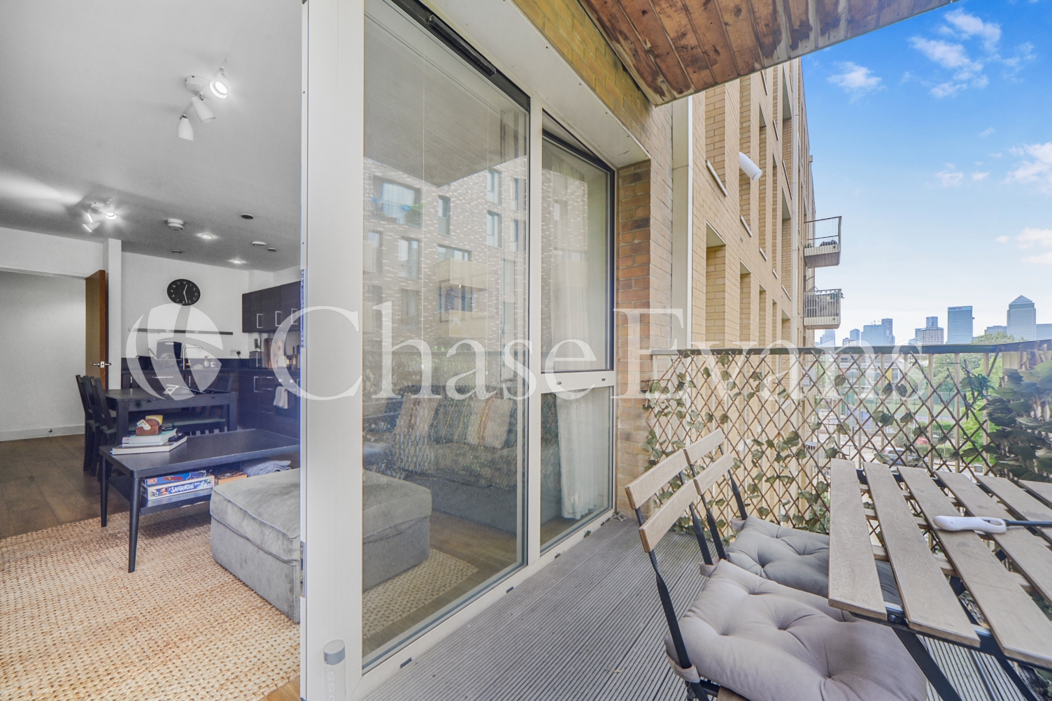 Oxley Square, St. Andrew's, Bromley-By-Bow, London, E3