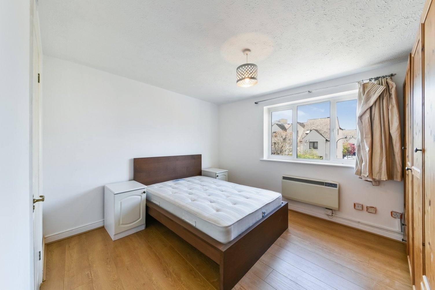 Langbourne Place, Isle Of Dogs, London, E14 - Chase Evans