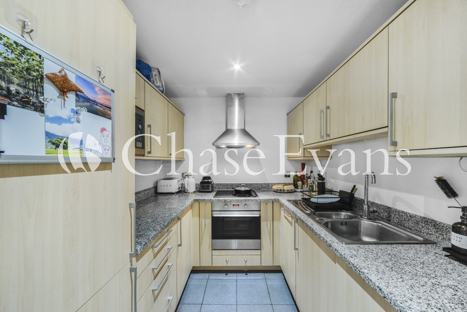 Westgate Apartments, 14 Western Gateway, Royal Docks, London, E16 - Chase Evans