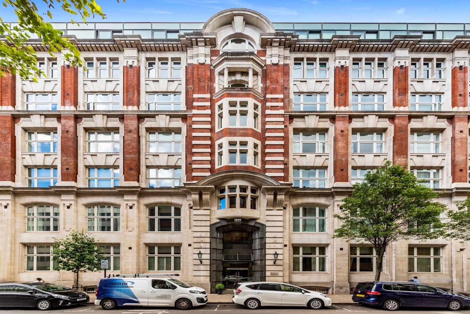 Sterling Mansions, Goodman's Fields, Leman Street, Aldgate, London, E1 - Chase Evans