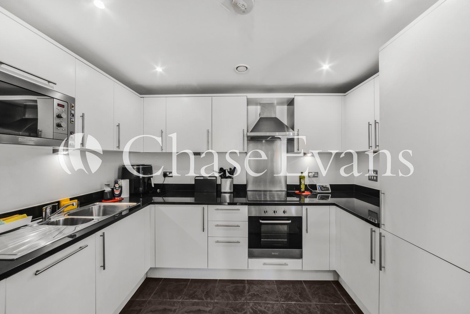 Indescon Square, Canary Wharf, London, E14 - Chase Evans