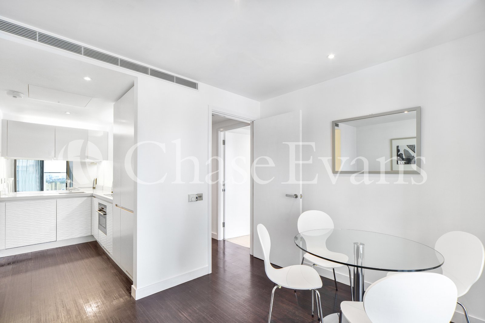 East Tower, 3 Pan Peninsula Square, Canary Wharf, London, E14 - Chase Evans